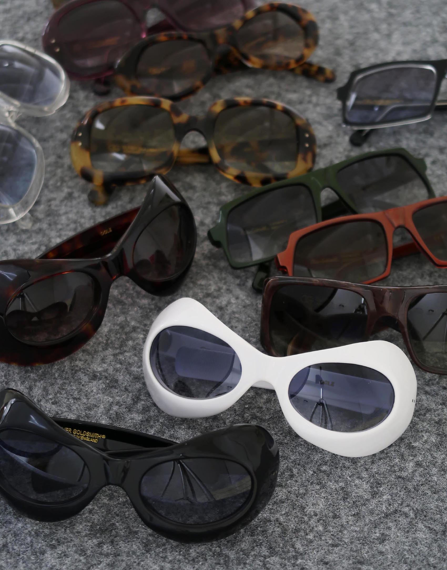 OLIVER GOLDSMITH Archive /HANDMADE IN ENGLAND